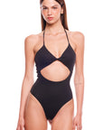 0015 One Piece